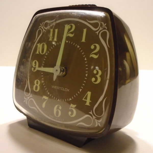 Westclox Mechanical Wind Up Alarm Clock Model 05242H - Image 3